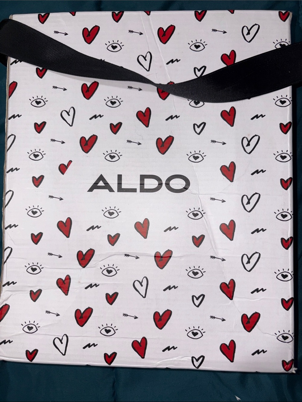 Aldo - White Ankle-Strap Heels with Red & Black Eye doodle- Heart Print -Size 11 - Picture 10 of 16